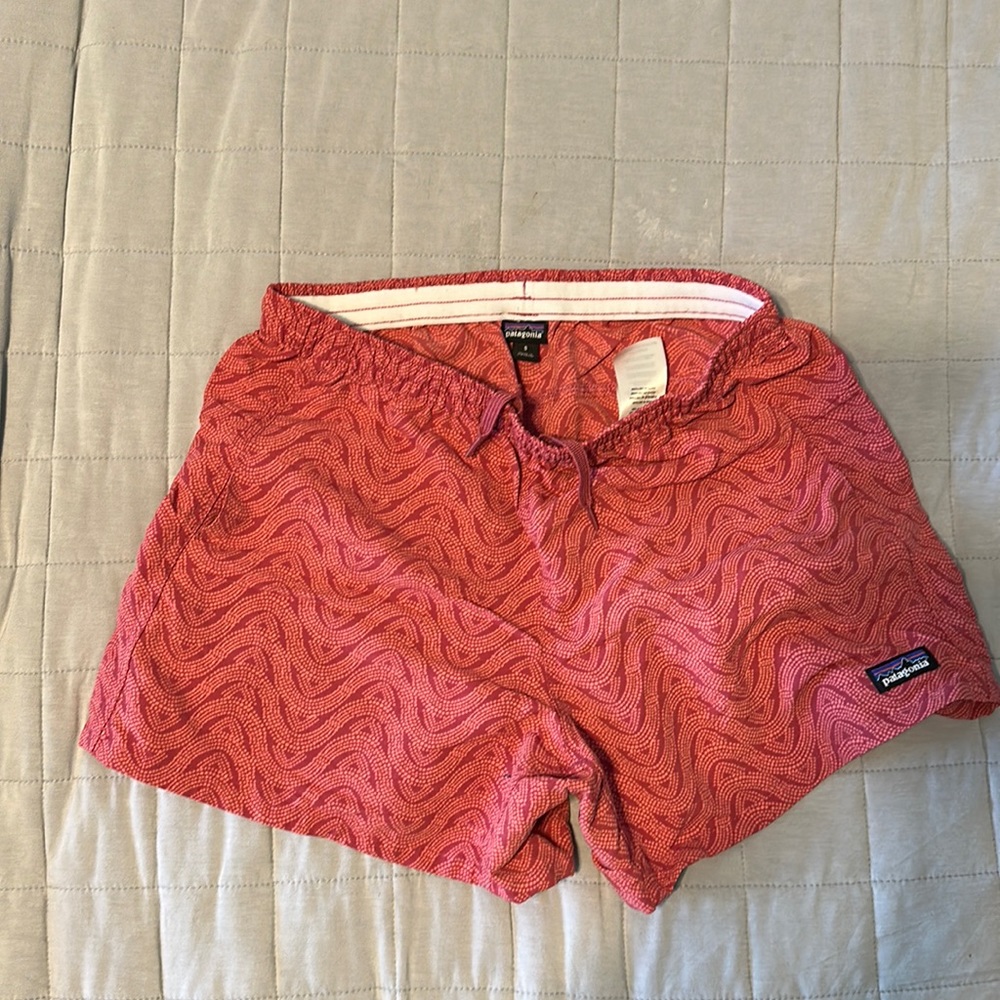 Patagonia Women’s Baggies shorts, 5” inseam, Small